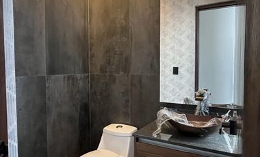Casa en  venta en esquina area verde, res. Aqua Cancún Coldwell Banker