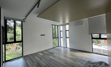 Casa en  venta en esquina area verde, res. Aqua Cancún Coldwell Banker