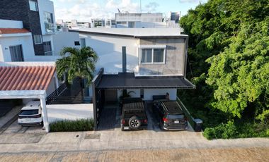 Casa en Venta 3 Recámaras Residencial Arbolada Cancún