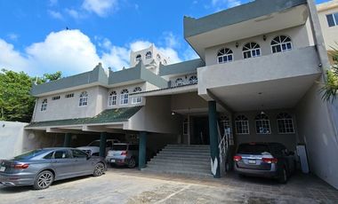 Casa de lujo en Venta Puerto Juárez en Cancún  frente al Mar,  8 recámaras