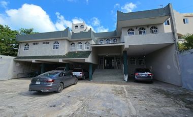 Casa de lujo en Venta Puerto Juárez en Cancún  frente al Mar,  8 recámaras