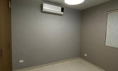 Casa en  Renta en Fraccionamiento Privado Cortijo La Silla