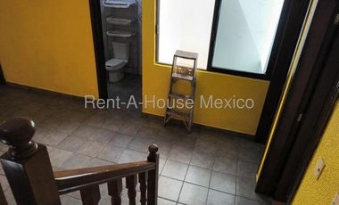 MG25-2937RENTA casa Calle 44 Villas de Gpe Xalost. Edo Mex.