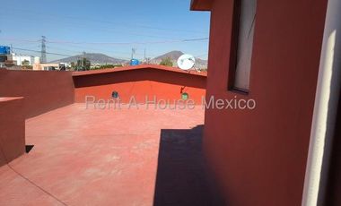 MG25-2937RENTA casa Calle 44 Villas de Gpe Xalost. Edo Mex.