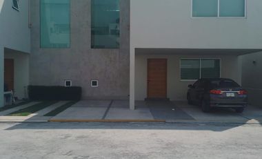 Casa en condominio en  venta en Fraccionamiento los Cedros, San Mateo Atenco