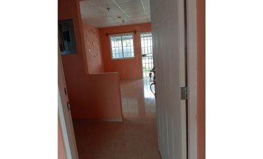 ALQUILER DE CASA EN MONTELIRIO PENONOME