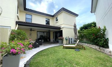 VENTA DE CASA EN PANAMA PACIFICO - RIVER VALLEY