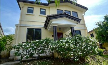 VENTA DE CASA EN PANAMA PACIFICO - RIVER VALLEY