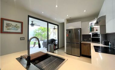VENTA DE CASA EN PANAMA PACIFICO - RIVER VALLEY