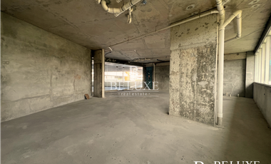 ALQUILER DE LOCAL COMERCIAL EN GRIS O TERMINADO, VIA BRASIL (8)