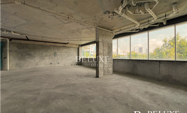 ALQUILER DE LOCAL COMERCIAL EN GRIS O TERMINADO, VIA BRASIL (8)