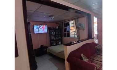 NUEVO ARRAIJAN / ALTOS DE SAN GABRIEL / CERCA DEL METRO L3 / 205M2