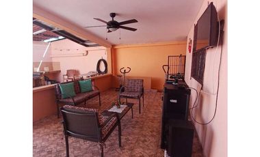 NUEVO ARRAIJAN / ALTOS DE SAN GABRIEL / CERCA DEL METRO L3 / 205M2