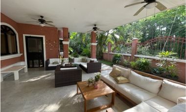 CLAYTON / RES. CLAYTON VILLAGE / 700m2 / 5 HABITACIONES / NATURALEZA