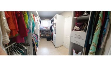 BRISAS DEL GOLF / VILLA ALTA / 4 HABITAC. / 422m2 / AMPLIO JARDN / YG