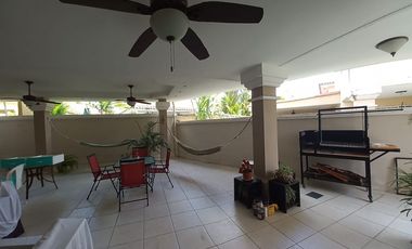 BRISAS DEL GOLF / VILLA ALTA / 4 HABITAC. / 422m2 / AMPLIO JARDN / YG