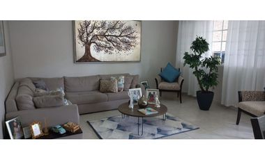 BRISAS DEL GOLF / VILLA ALTA / 4 HABITAC. / 422m2 / AMPLIO JARDN / YG