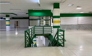 VENTS ALQUILER LOCAL AMPLIO EN TRANSSTMICA A ORILLA DE CALLE MILLA 8