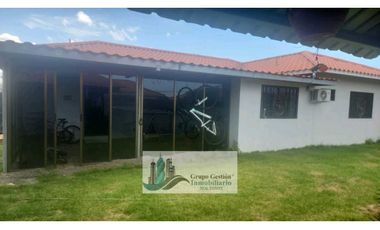 VENTA DE CASA EN DAVID  3 RECAMARAS   A PASOS DE LA INTERAMERICANA