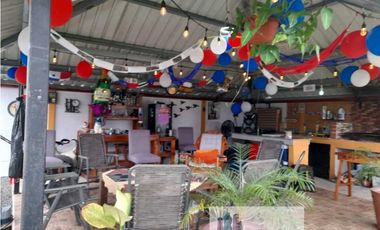 VENTA DE CASA EN DAVID  3 RECAMARAS   A PASOS DE LA INTERAMERICANA