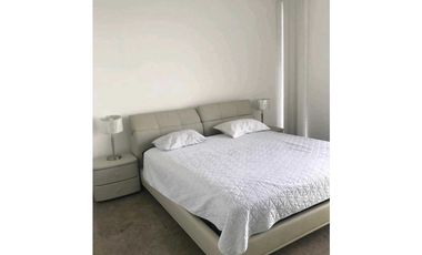 APARTAMENTO CON VISTA AL MAR EN AVENIDA BALBOA PH YOO MODELO J