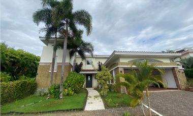 COCOL / TUCAN COUNTRY CLUB / 842M / PISCINA / 2 NIVELES