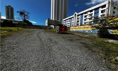 SE ALQUILA TERRENO EN RIO ABAJO 2500M2 JP