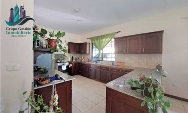 VENDO CASA BORDEADO POR UN RIO- BOQUERON