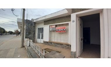 CASA EN VENTA EN BARRIO CENTRO, DESPEÑADEROS.