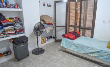 VENTA casa de 4 dormitorios + dpto en el norte