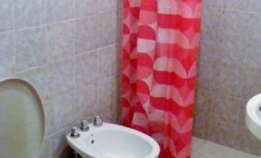 Casa PH en alquiler en Moron Sur