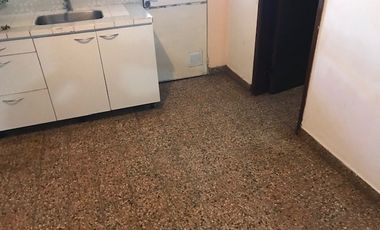 Casa PH en venta en San Antonio de Padua Sur