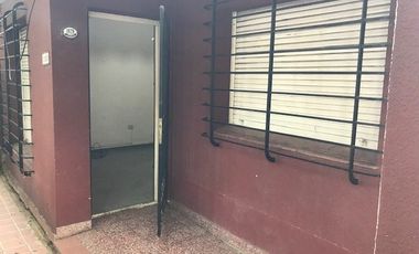 Casa PH en venta en San Antonio de Padua Sur