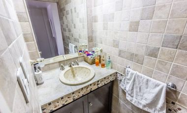 VENTA TRIPLEX 4 AMBIENTES. RAMOS MEJIA.
