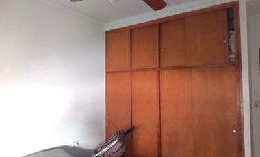 VENTA GRAN TERRENO CON 3 CASAS/PATIO/JARDIN/OPORTU