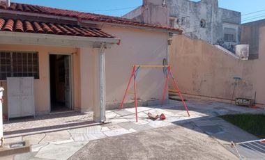 VENTA GRAN TERRENO CON 3 CASAS/PATIO/JARDIN/OPORTU