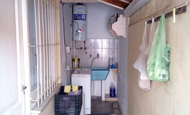 VENTA GRAN TERRENO CON 3 CASAS/PATIO/JARDIN/OPORTU