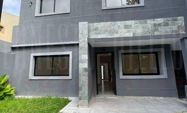 Casa en venta en Quilmes Oeste