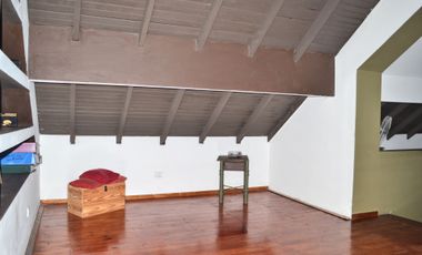 Casa de 5 amb en venta Adrogue