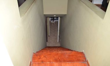 Casa de 5 amb en venta Adrogue