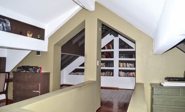 Casa de 5 amb en venta Adrogue