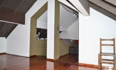 Casa de 5 amb en venta Adrogue