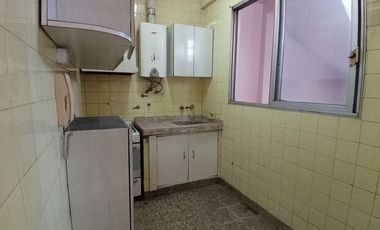 VENTA PH MULTIFAMILIAR EN LA BOCA