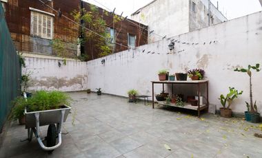 VENTA PH MULTIFAMILIAR EN LA BOCA