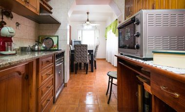VENTA PH MULTIFAMILIAR EN LA BOCA