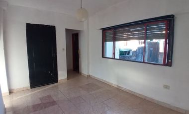 VENTA PH MULTIFAMILIAR EN LA BOCA