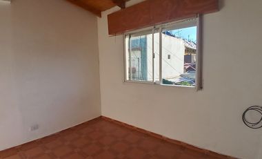 VENTA PH MULTIFAMILIAR EN LA BOCA