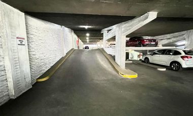 VENTA COCHERA CENTRICA  -EDIFICIO SANCOR-U73
