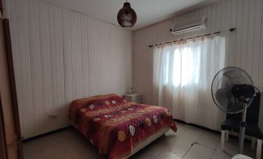 CASA 6 AMBIENTES EN VENTA LANUS 2 UNIDADES BLOCK