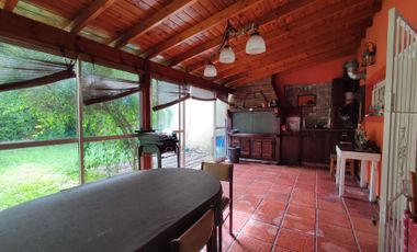CASA 6 AMBIENTES EN VENTA LANUS 2 UNIDADES BLOCK
